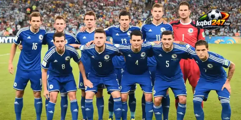 Đội hình ra sân của Canada và Bosnia và Herzegovina