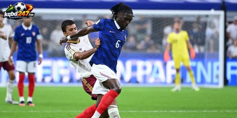Manu Kone nằm trong kế hoạch phát triển của Chelsea
